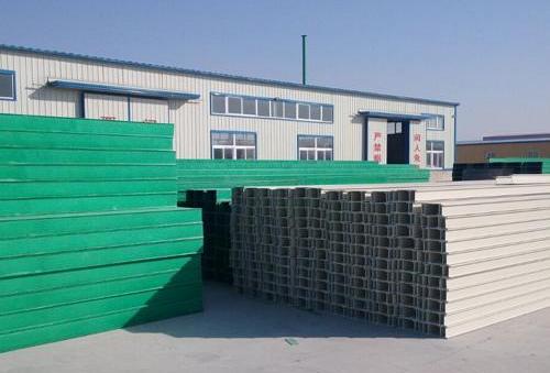 玻璃鋼電纜橋架性能特點(diǎn)